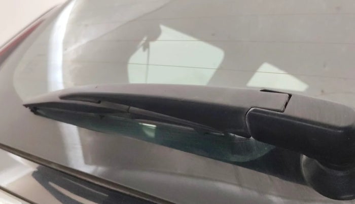 2022 Maruti XL6 ALPHA AT, Petrol, Automatic, 58,301 km, Rear Wiper