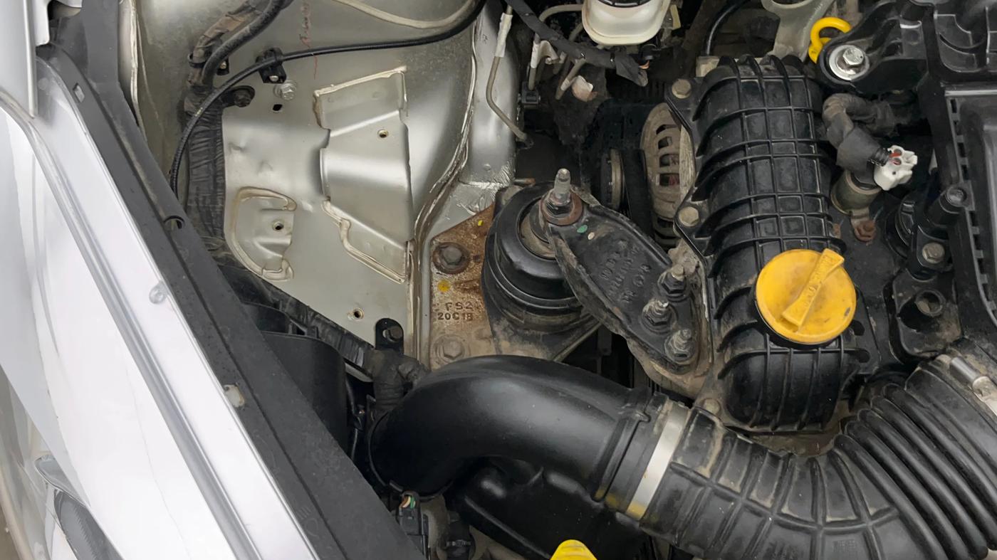 2018 Tata Tiago XT PETROL, Petrol, Manual, 75 km, Engine View - Right