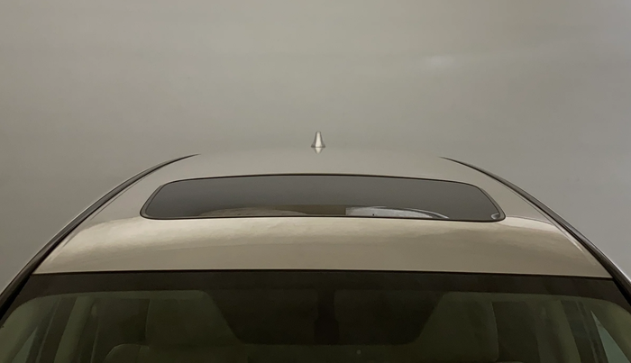 2015 Honda CRV 2.4 AWD AT, Petrol, Automatic, 1,00,255 km, Moonroof/ Sunroof