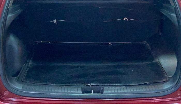 2017 Hyundai Creta SX (O) 1.6 DIESEL, Diesel, Manual, 96,159 km, Boot Inside