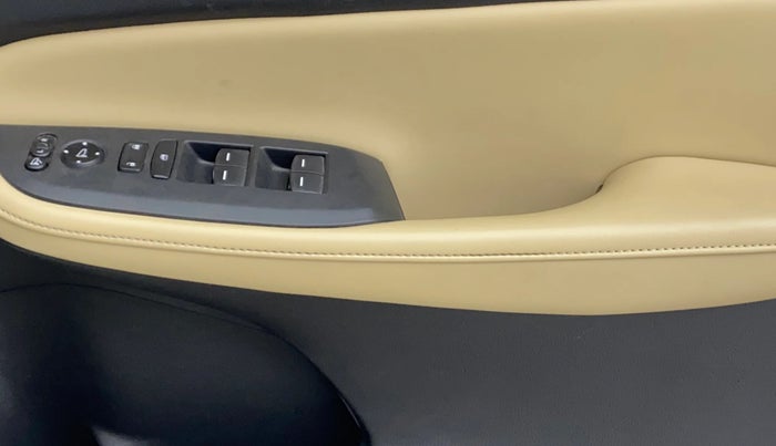 2022 Honda City 1.5L I-DTEC ZX, Diesel, Manual, 57,155 km, Driver Side Door Panels Control