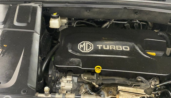 2023 MG HECTOR PLUS SHARP 2.0 DIESEL TURBO MT 6-STR, Diesel, Manual, 32,977 km, Engine View - Right