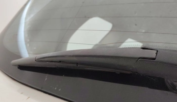 2022 Tata Safari XZ PLUS, Diesel, Manual, 1,16,290 km, Rear Wiper