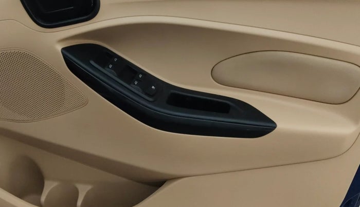 2017 Ford Figo Aspire TITANIUM 1.2 PETROL, Petrol, Manual, 42,612 km, Driver Side Door Panels Control