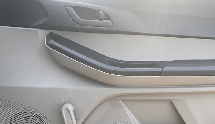 2021 Tata Tiago XE PETROL, Petrol, Manual, 30,965 km, Driver Side Door Panels Control