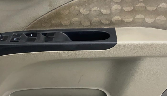 2015 Maruti Celerio ZXI, Petrol, Manual, 30,594 km, Driver Side Door Panels Control