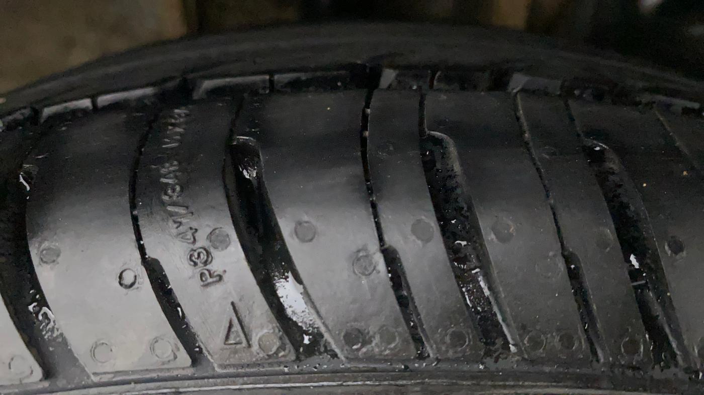 2018 Tata Tiago XZ DIESEL, Diesel, Manual, Right Rear Tyre Tread
