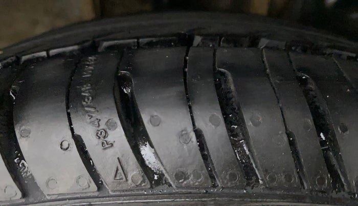 2018 Tata Tiago XZ DIESEL, Diesel, Manual, Right Rear Tyre Tread