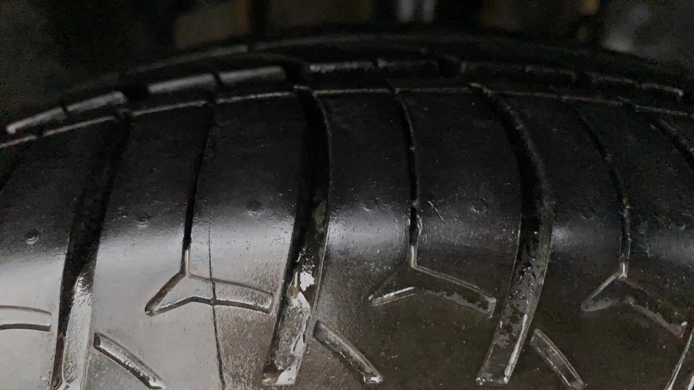 2018 Tata Tiago XZ DIESEL, Diesel, Manual, Right Front Tyre Tread