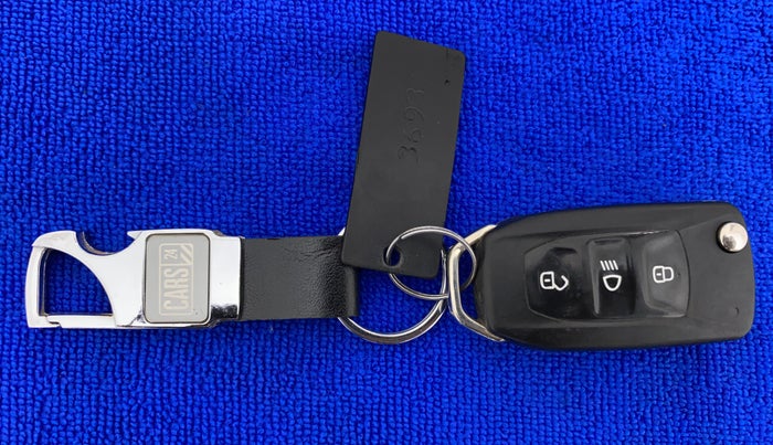 2018 Tata Tiago XZ DIESEL, Diesel, Manual, Key Close Up