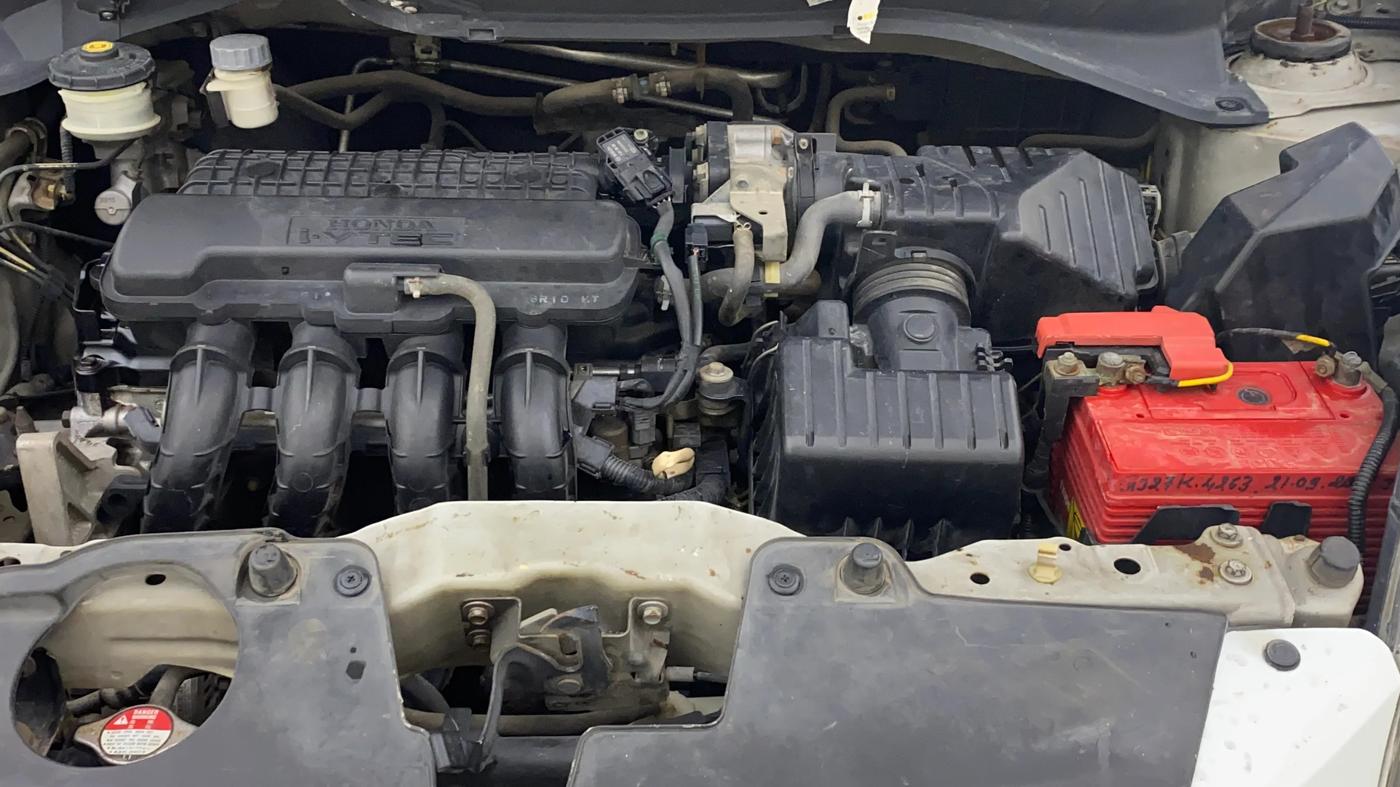 2013 Honda Brio S MT, Petrol, Manual, 92,512 km, Engine View - Left