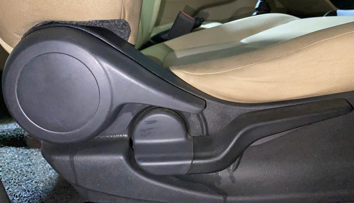 2020 Honda Amaze 1.2L I-VTEC S, Petrol, Manual, 1,02,456 km, Driver Side Adjustment Panel