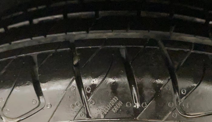 2018 Tata NEXON XT PETROL, Petrol, Manual, 49,920 km, Left Front Tyre Tread