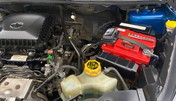 2018 Tata NEXON XT PETROL, Petrol, Manual, 49,920 km, Engine View - Left