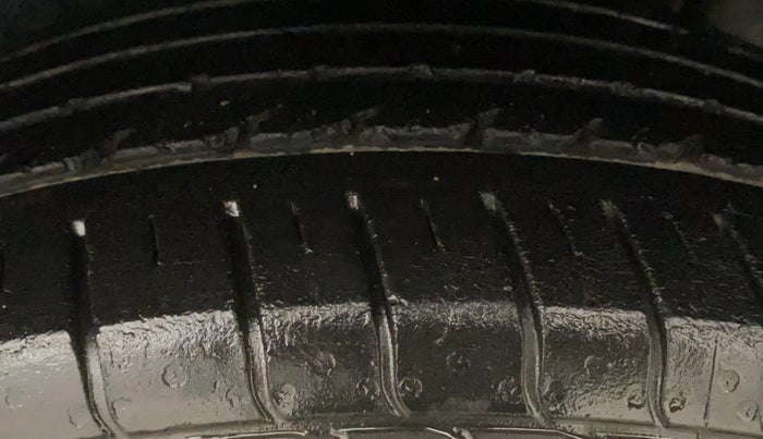 2018 Tata NEXON XT PETROL, Petrol, Manual, 49,920 km, Left Rear Tyre Tread