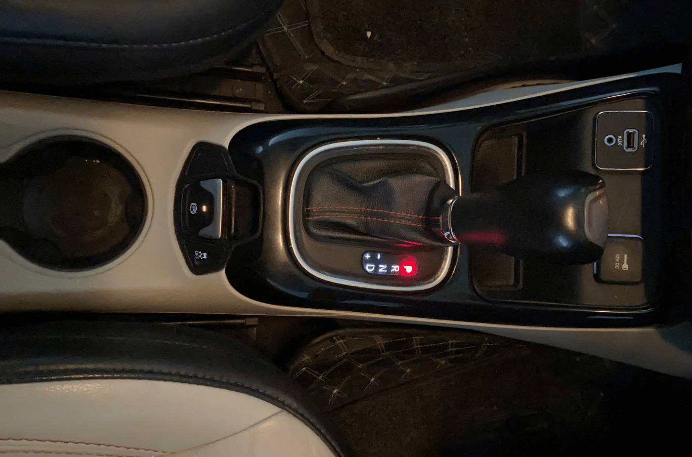 2018 Jeep Compass LIMITED 1.4 PETROL AT, Petrol, Automatic, 60,261 km, Gear Lever