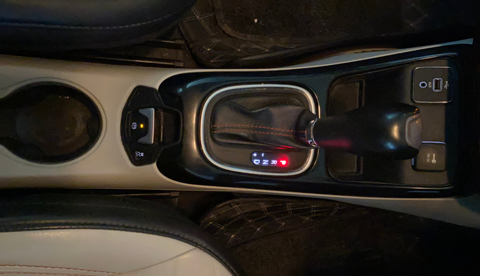 2018 Jeep Compass LIMITED 1.4 PETROL AT, Petrol, Automatic, 100 km, Gear Lever