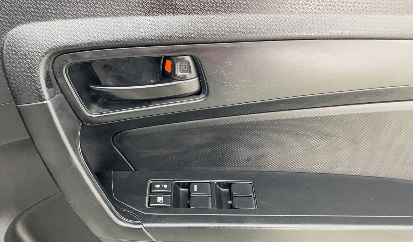 2020 Maruti Vitara Brezza LXI, Petrol, Manual, 41,402 km, Driver Side Door Panels Control