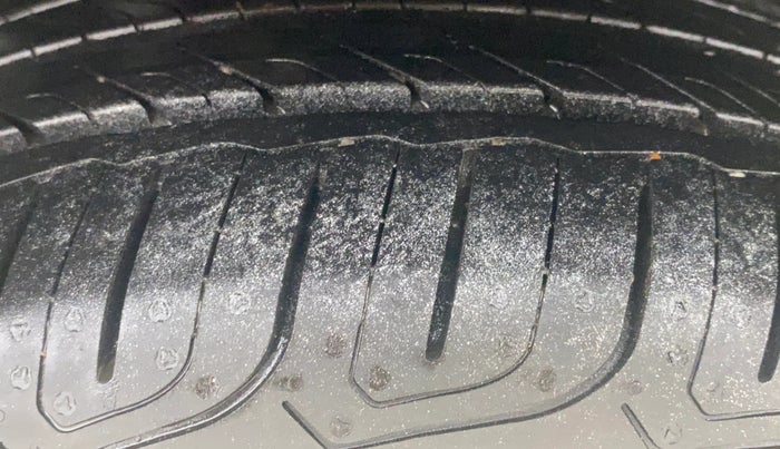 2020 Skoda Rapid ACTIVE 1.0 TSI, Petrol, Manual, 39,463 km, Right Rear Tyre Tread