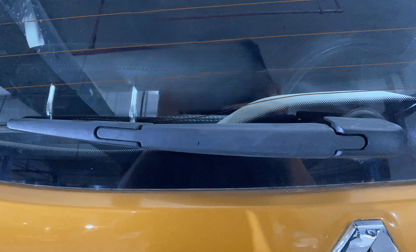 2020 Renault TRIBER RXZ, Petrol, Manual, 42,900 km, Rear Wiper