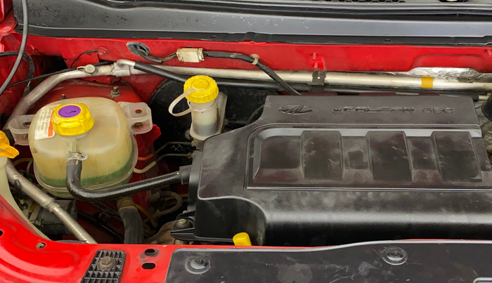 2018 Mahindra KUV 100 NXT K2 P 6 STR, Petrol, Manual, 33,543 km, Engine View - Right