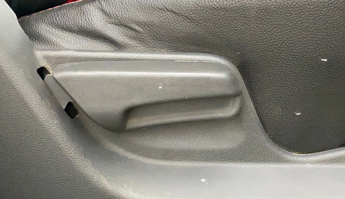 2015 Maruti Ritz VXI, CNG, Manual, 61,844 km, Driver Side Adjustment Panel