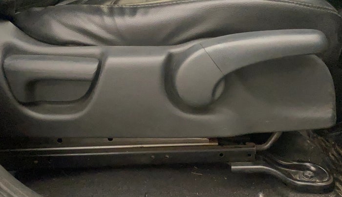 2018 Honda WR-V 1.2L I-VTEC VX MT, Petrol, Manual, 69,633 km, Driver Side Adjustment Panel