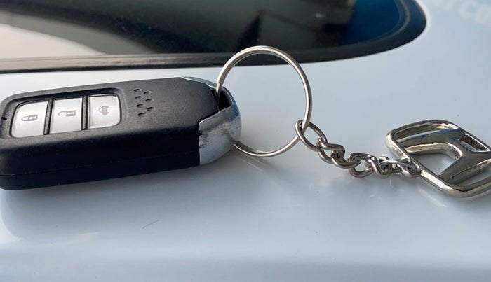 2017 Honda City 1.5L I-VTEC VX CVT, Petrol, Automatic, 62,249 km, Key Close Up