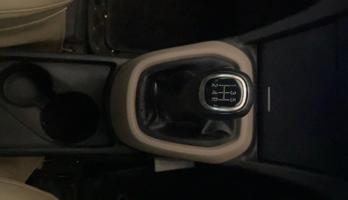 2014 Hyundai Xcent S 1.2, Petrol, Manual, 49,586 km, Gear Lever