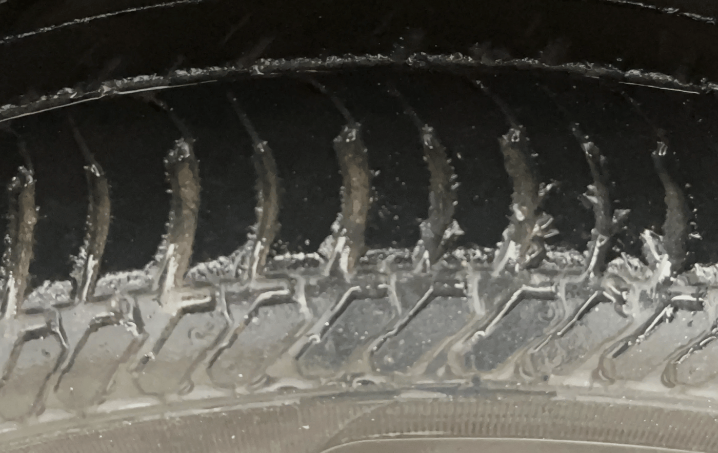 2015 Maruti Alto K10 VXI AMT, Petrol, Automatic, 97,358 km, Right Front Tyre Tread