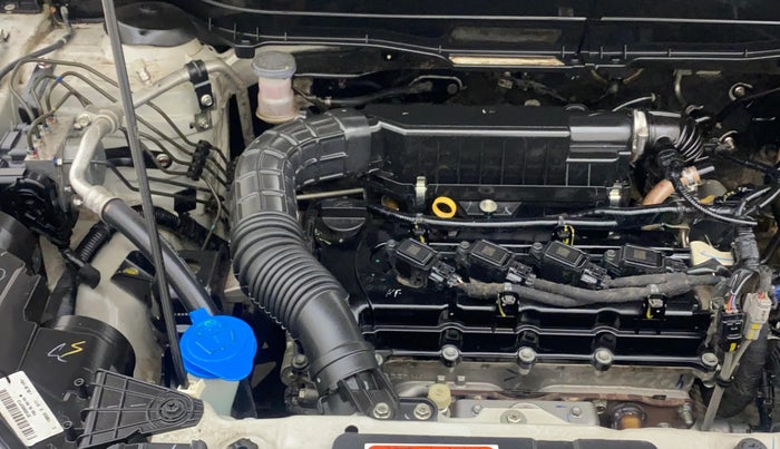 2022 Maruti Vitara Brezza LXI, Petrol, Manual, 19,841 km, Engine View - Right