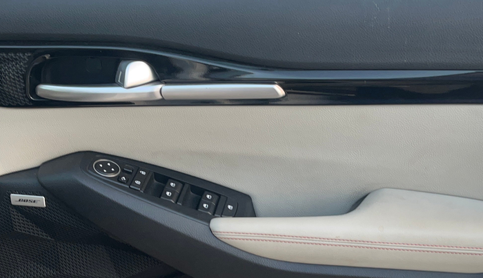 2019 KIA SELTOS GTX PLUS AT 1.5 DIESEL, Diesel, Automatic, 84,492 km, Driver Side Door Panels Control