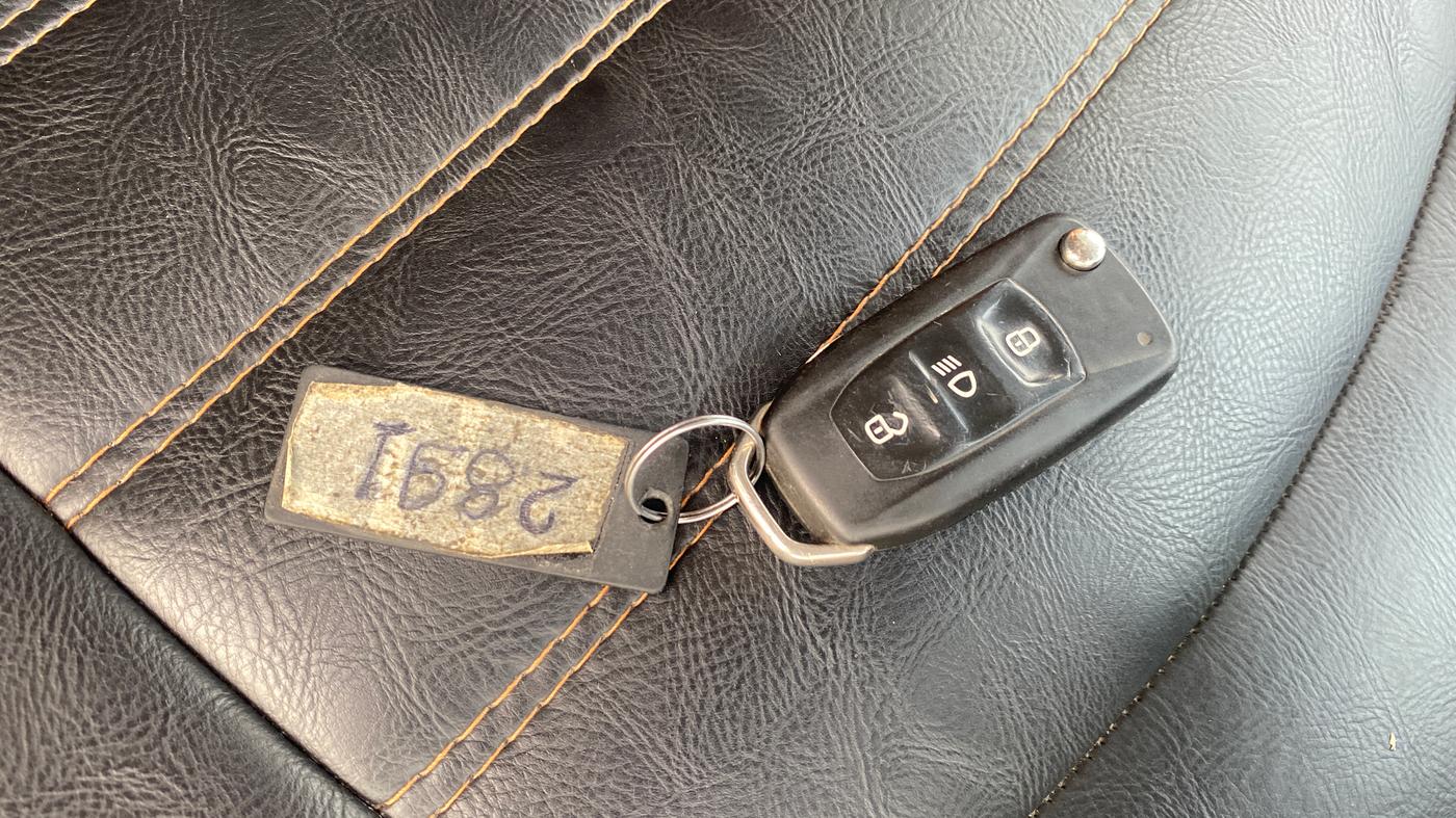 2018 Tata Tiago XZ PLUS PETROL, Petrol, Manual, 33,274 km, Key Close Up