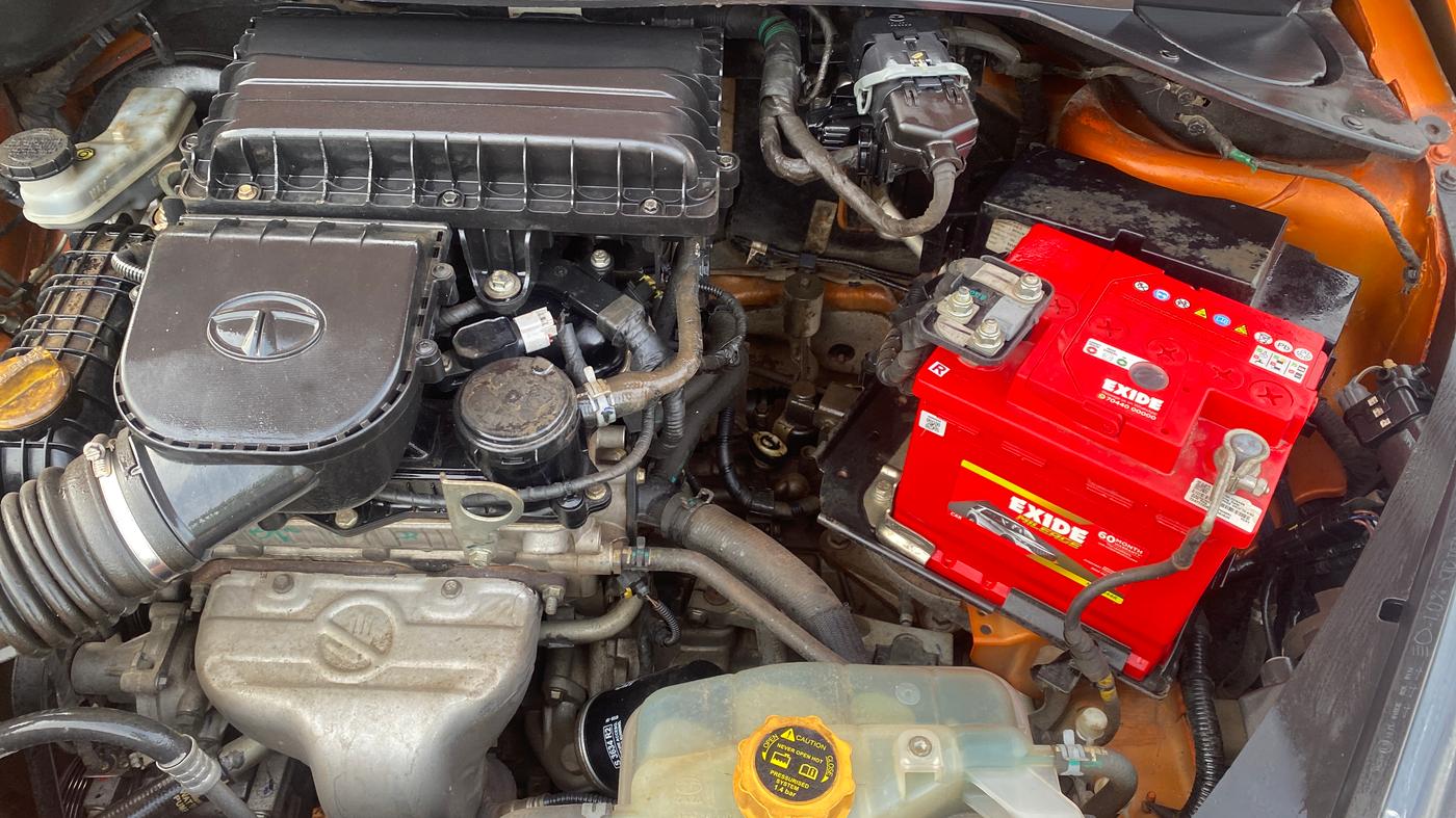 2018 Tata Tiago XZ PLUS PETROL, Petrol, Manual, 33,274 km, Engine View - Left