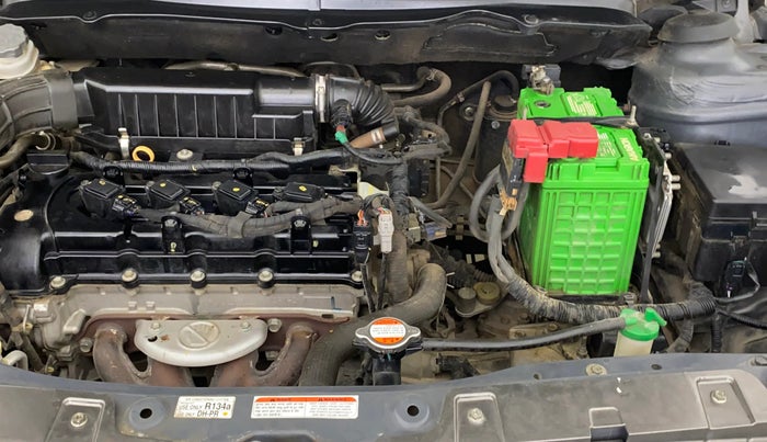 2018 Maruti Ciaz DELTA 1.5 SHVS MT PETROL, Petrol, Manual, 76,985 km, Engine View - Left