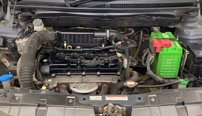 2018 Maruti Ciaz DELTA 1.5 SHVS MT PETROL, Petrol, Manual, 76,985 km, Engine View