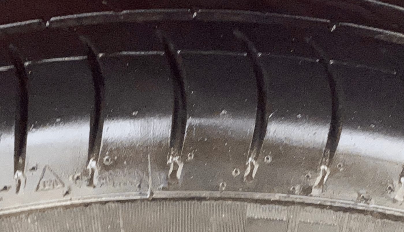 2013 Honda Brio S MT, CNG, Manual, 98,861 km, Left Rear Tyre Tread