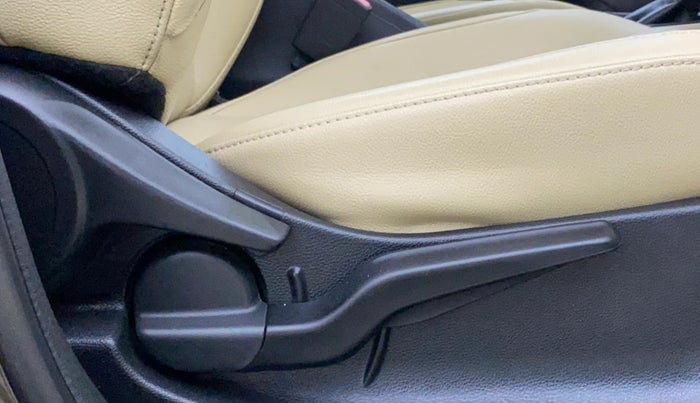 2020 Honda City 1.5L I-VTEC ZX CVT, Petrol, Automatic, 77,892 km, Driver Side Adjustment Panel