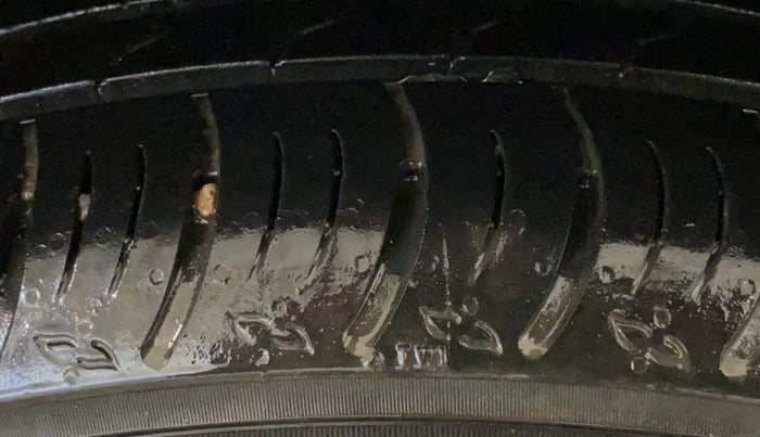 2025 Maruti FRONX ZETA 1.0 TURBO MT, Petrol, Manual, 14,476 km, Right Rear Tyre Tread