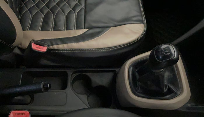 2015 Hyundai Grand i10 MAGNA 1.2 KAPPA VTVT, CNG, Manual, 67,025 km, Gear Lever