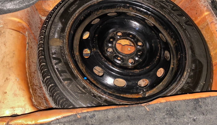 2016 Tata Tiago XZ PETROL, CNG, Manual, 40,442 km, Spare Tyre