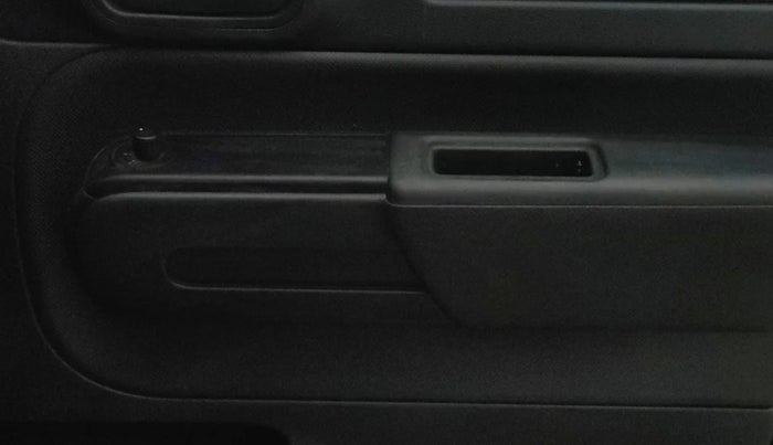 2022 Mahindra Thar LX HT PETROL 4WD MT, Petrol, Manual, 12,345 km, Driver Side Door Panels Control