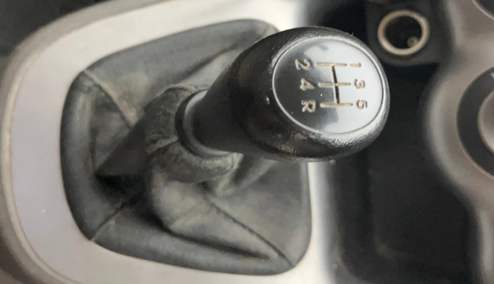 2014 Hyundai i10 MAGNA 1.1, Petrol, Manual, 75,621 km, Gear Lever