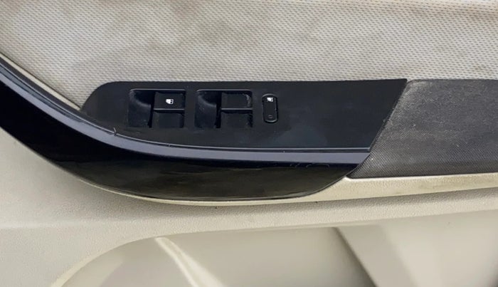 2022 Tata TIGOR XZ PLUS CNG, CNG, Manual, 1,00,060 km, Driver Side Door Panels Control