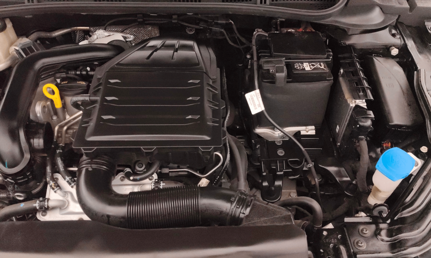 2025 Skoda SLAVIA Sportline 1.0L TSI AT, Petrol, Automatic, 2,384 km, Engine View - Left