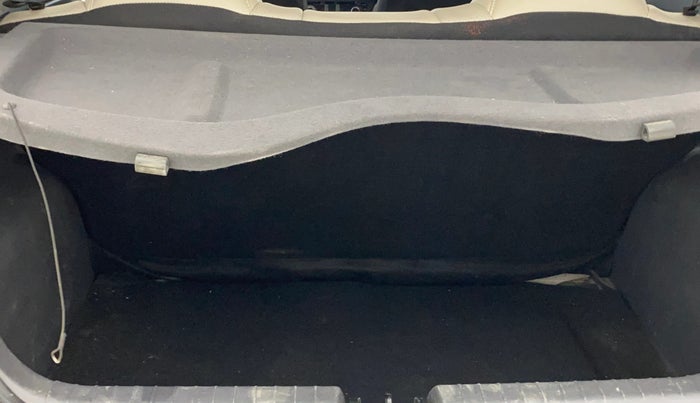 2021 Hyundai GRAND I10 NIOS SPORTZ AMT 1.2 KAPPA VTVT, Petrol, Automatic, 27,058 km, Boot Inside