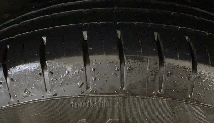 2017 Hyundai Elite i20 SPORTZ 1.2, Petrol, Manual, 86,854 km, Right Rear Tyre Tread