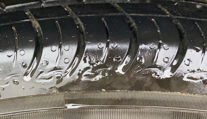 2021 Maruti S PRESSO VXI AMT, Petrol, Automatic, 7,502 km, Right Front Tyre Tread