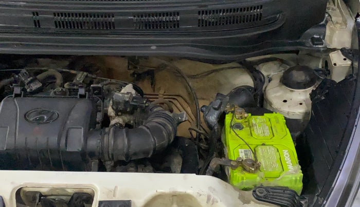 2013 Hyundai Eon ERA +, Petrol, Manual, 52,361 km, Engine View - Left