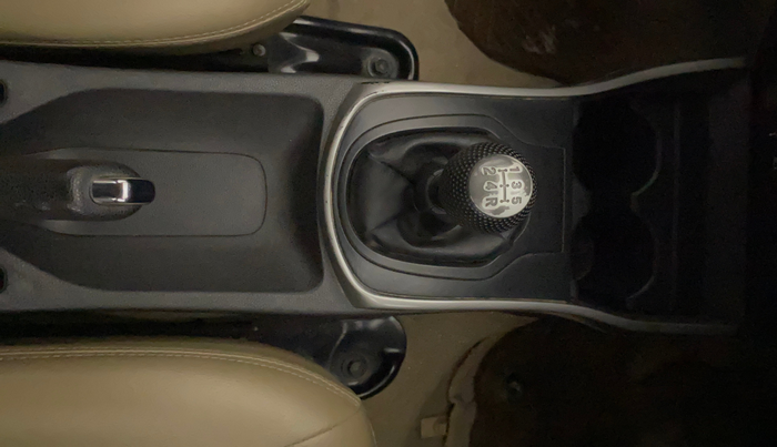 2016 Honda City 1.5L I-VTEC V MT, Petrol, Manual, 47,992 km, Gear Lever